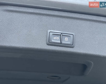 Серый Ауди А4 Олроуд, объемом двигателя 1.98 л и пробегом 187 тыс. км за 21500 $, фото 25 на Automoto.ua