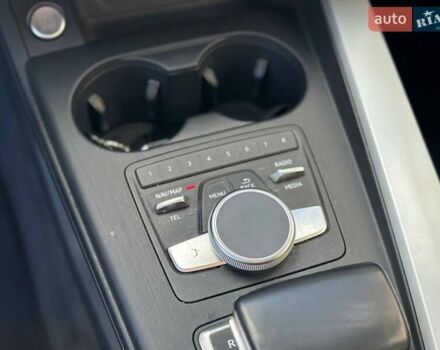 Серый Ауди А4 Олроуд, объемом двигателя 1.97 л и пробегом 260 тыс. км за 25000 $, фото 63 на Automoto.ua