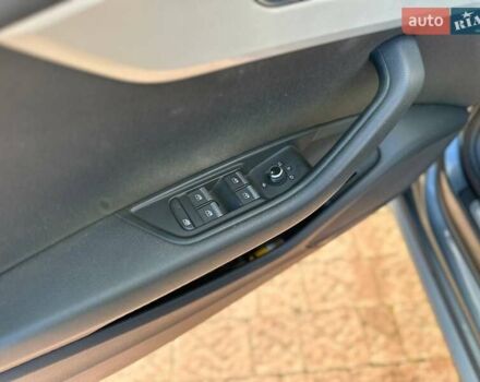 Серый Ауди А4 Олроуд, объемом двигателя 1.97 л и пробегом 260 тыс. км за 25000 $, фото 45 на Automoto.ua