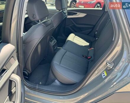 Сірий Ауді A4 Allroad, об'ємом двигуна 2 л та пробігом 17 тис. км за 48700 $, фото 12 на Automoto.ua