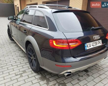 Ауди А4 Олроуд 2012 в Киеве на Automoto.ua Синий Ауди А4 Олроуд, объемом двигателя 1.98 л и пробегом 250 тыс. км за 12400 $, фото 3 на Automoto.ua