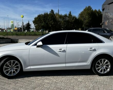 Ауди А4 2018 в Львове на Automoto.ua Белый Ауди А4, объемом двигателя 2 л и пробегом 115 тыс. км за 24900 $, фото 4 на Automoto.ua