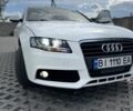 Белый Ауди А4, объемом двигателя 2 л и пробегом 208 тыс. км за 9700 $, фото 1 на Automoto.ua
