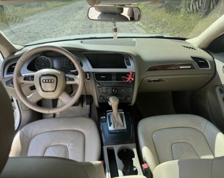 Білий Ауді А4, об'ємом двигуна 2 л та пробігом 249 тис. км за 10700 $, фото 3 на Automoto.ua
