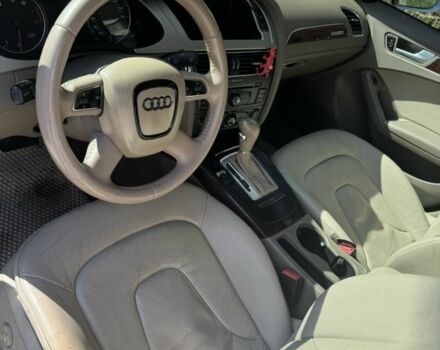 Білий Ауді А4, об'ємом двигуна 2 л та пробігом 249 тис. км за 10700 $, фото 13 на Automoto.ua