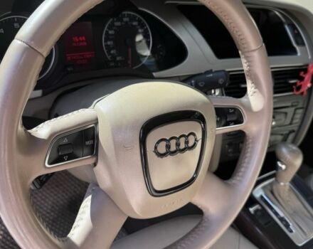 Білий Ауді А4, об'ємом двигуна 2 л та пробігом 249 тис. км за 10700 $, фото 9 на Automoto.ua