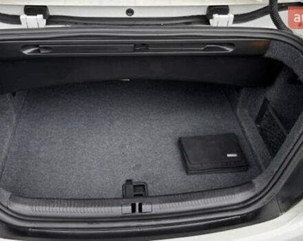 Белый Ауди А4, объемом двигателя 1.98 л и пробегом 188 тыс. км за 9300 $, фото 11 на Automoto.ua