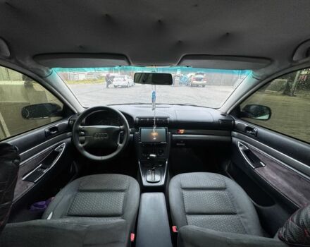 Белый Ауди А4, объемом двигателя 1.6 л и пробегом 310 тыс. км за 2000 $, фото 2 на Automoto.ua