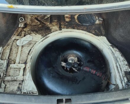 Белый Ауди А4, объемом двигателя 1.8 л и пробегом 111 тыс. км за 600 $, фото 5 на Automoto.ua