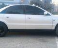 Білий Ауді А4, об'ємом двигуна 1.8 л та пробігом 286 тис. км за 3800 $, фото 6 на Automoto.ua