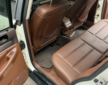 Белый Ауди А4, объемом двигателя 1.78 л и пробегом 320 тыс. км за 2100 $, фото 8 на Automoto.ua