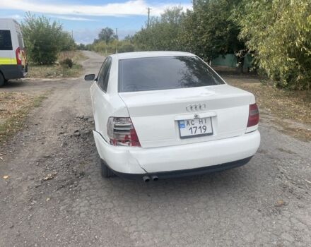 Білий Ауді А4, об'ємом двигуна 1.8 л та пробігом 50 тис. км за 4000 $, фото 2 на Automoto.ua