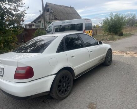 Білий Ауді А4, об'ємом двигуна 1.8 л та пробігом 50 тис. км за 4000 $, фото 4 на Automoto.ua