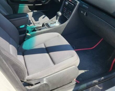 Білий Ауді А4, об'ємом двигуна 2.5 л та пробігом 292 тис. км за 4100 $, фото 16 на Automoto.ua