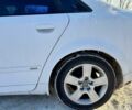 Білий Ауді А4, об'ємом двигуна 2.4 л та пробігом 330 тис. км за 3800 $, фото 9 на Automoto.ua