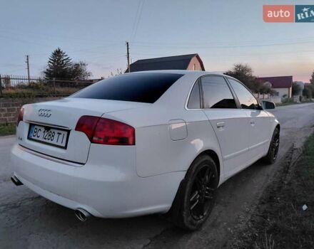 Белый Ауди А4, объемом двигателя 1.6 л и пробегом 341 тыс. км за 4999 $, фото 4 на Automoto.ua