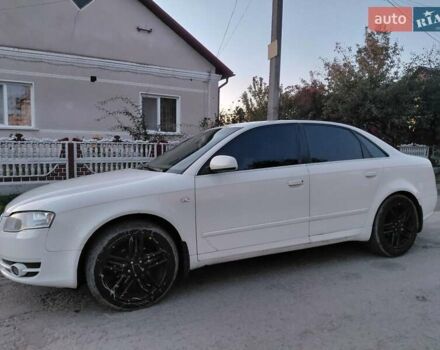 Белый Ауди А4, объемом двигателя 1.6 л и пробегом 341 тыс. км за 4999 $, фото 1 на Automoto.ua