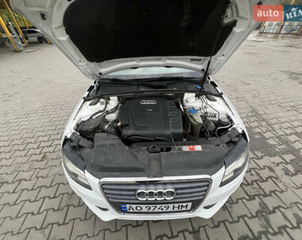 Белый Ауди А4, объемом двигателя 1.97 л и пробегом 244 тыс. км за 8500 $, фото 7 на Automoto.ua