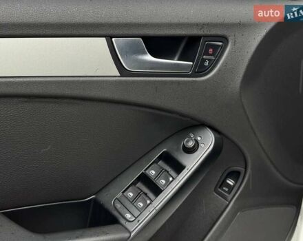 Білий Ауді А4, об'ємом двигуна 1.8 л та пробігом 195 тис. км за 8500 $, фото 16 на Automoto.ua