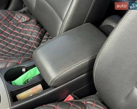 Білий Ауді А4, об'ємом двигуна 1.8 л та пробігом 195 тис. км за 8500 $, фото 21 на Automoto.ua