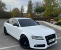 Белый Ауди А4, объемом двигателя 2 л и пробегом 298 тыс. км за 9900 $, фото 2 на Automoto.ua