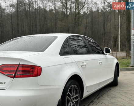 Белый Ауди А4, объемом двигателя 1.8 л и пробегом 152 тыс. км за 8300 $, фото 10 на Automoto.ua