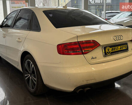 Білий Ауді А4, об'ємом двигуна 1.98 л та пробігом 280 тис. км за 8499 $, фото 4 на Automoto.ua