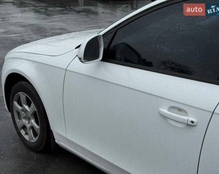 Білий Ауді А4, об'ємом двигуна 1.8 л та пробігом 195 тис. км за 8500 $, фото 15 на Automoto.ua