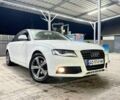 Белый Ауди А4, объемом двигателя 2 л и пробегом 240 тыс. км за 9000 $, фото 1 на Automoto.ua