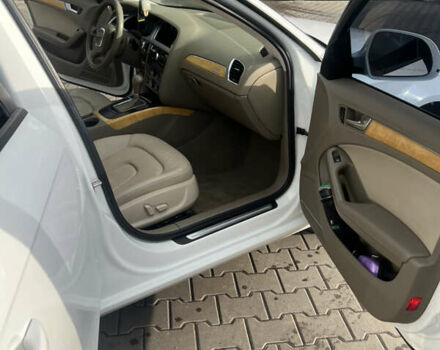 Білий Ауді А4, об'ємом двигуна 2 л та пробігом 280 тис. км за 8200 $, фото 9 на Automoto.ua