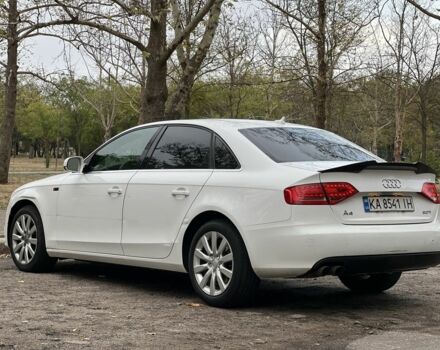 Белый Ауди А4, объемом двигателя 2 л и пробегом 295 тыс. км за 6700 $, фото 5 на Automoto.ua