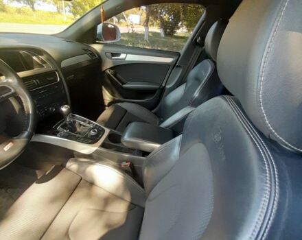 Белый Ауди А4, объемом двигателя 2 л и пробегом 220 тыс. км за 10400 $, фото 4 на Automoto.ua