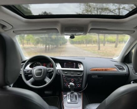 Белый Ауди А4, объемом двигателя 2 л и пробегом 295 тыс. км за 6700 $, фото 8 на Automoto.ua