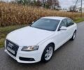Белый Ауди А4, объемом двигателя 2 л и пробегом 310 тыс. км за 2200 $, фото 1 на Automoto.ua