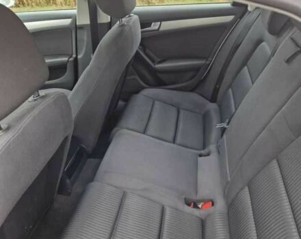 Белый Ауди А4, объемом двигателя 2 л и пробегом 310 тыс. км за 2200 $, фото 6 на Automoto.ua