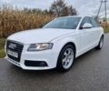 Белый Ауди А4, объемом двигателя 2 л и пробегом 310 тыс. км за 2200 $, фото 1 на Automoto.ua