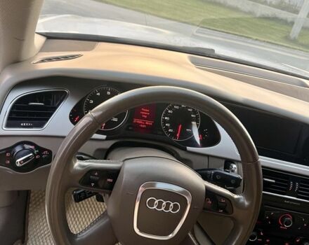 Білий Ауді А4, об'ємом двигуна 0 л та пробігом 270 тис. км за 7350 $, фото 12 на Automoto.ua