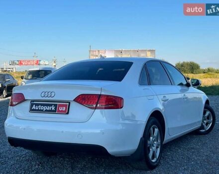 Белый Ауди А4, объемом двигателя 1.8 л и пробегом 132 тыс. км за 7000 $, фото 4 на Automoto.ua