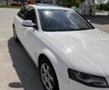 Белый Ауди А4, объемом двигателя 1.98 л и пробегом 300 тыс. км за 7000 $, фото 1 на Automoto.ua