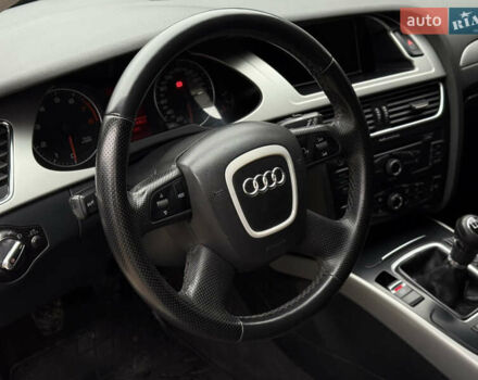 Белый Ауди А4, объемом двигателя 1.98 л и пробегом 275 тыс. км за 8500 $, фото 11 на Automoto.ua