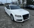 Белый Ауди А4, объемом двигателя 2 л и пробегом 220 тыс. км за 9800 $, фото 1 на Automoto.ua