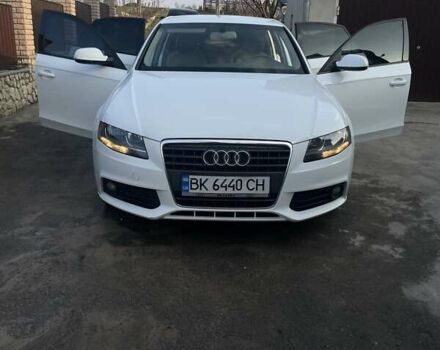 Ауді А4 2010 у Тернополі на Automoto.ua Білий Ауді А4, об'ємом двигуна 1.97 л та пробігом 270 тис. км за 10200 $, фото 5 на Automoto.ua