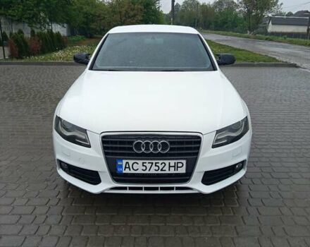 Білий Ауді А4, об'ємом двигуна 2 л та пробігом 350 тис. км за 9500 $, фото 1 на Automoto.ua