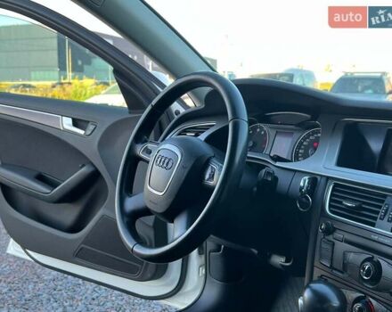 Білий Ауді А4, об'ємом двигуна 1.8 л та пробігом 132 тис. км за 8940 $, фото 37 на Automoto.ua