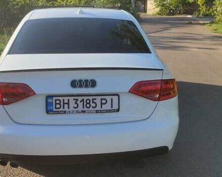 Белый Ауди А4, объемом двигателя 2 л и пробегом 250 тыс. км за 8350 $, фото 4 на Automoto.ua