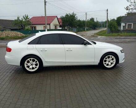 Білий Ауді А4, об'ємом двигуна 2 л та пробігом 350 тис. км за 9500 $, фото 7 на Automoto.ua