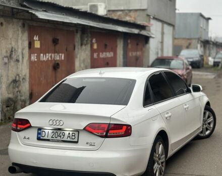 Белый Ауди А4, объемом двигателя 2 л и пробегом 292 тыс. км за 9500 $, фото 4 на Automoto.ua