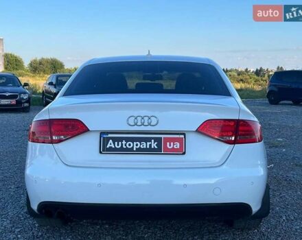 Білий Ауді А4, об'ємом двигуна 1.8 л та пробігом 132 тис. км за 8940 $, фото 5 на Automoto.ua