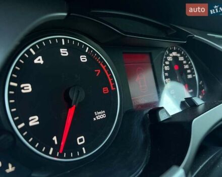 Білий Ауді А4, об'ємом двигуна 1.8 л та пробігом 132 тис. км за 8940 $, фото 14 на Automoto.ua