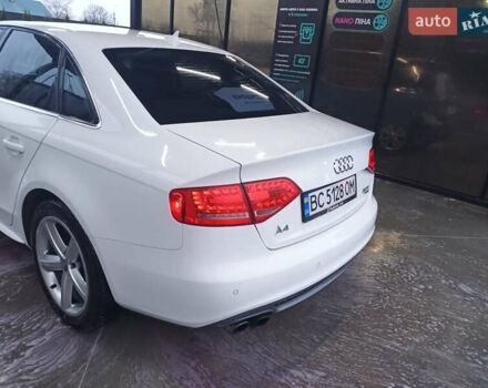 Белый Ауди А4, объемом двигателя 1.98 л и пробегом 236 тыс. км за 12000 $, фото 4 на Automoto.ua